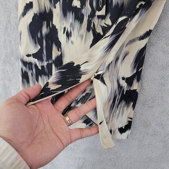 Classiques Entier  100% Silk Womens Short Sleeve Blouse M Abstract Print JCT - Picture 8 of 9